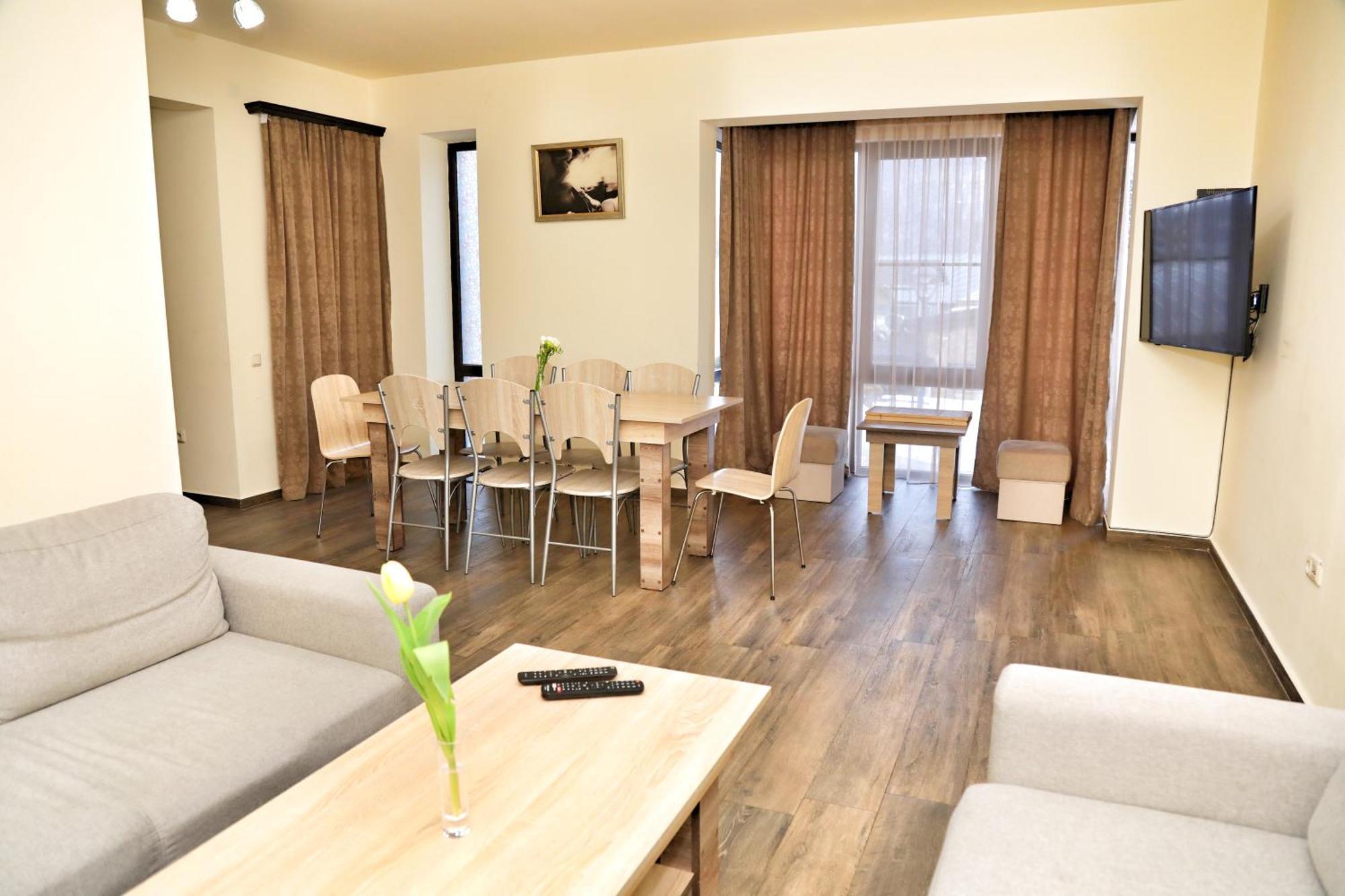 צ'אקאדזור Teghenis Resort מראה חיצוני תמונה